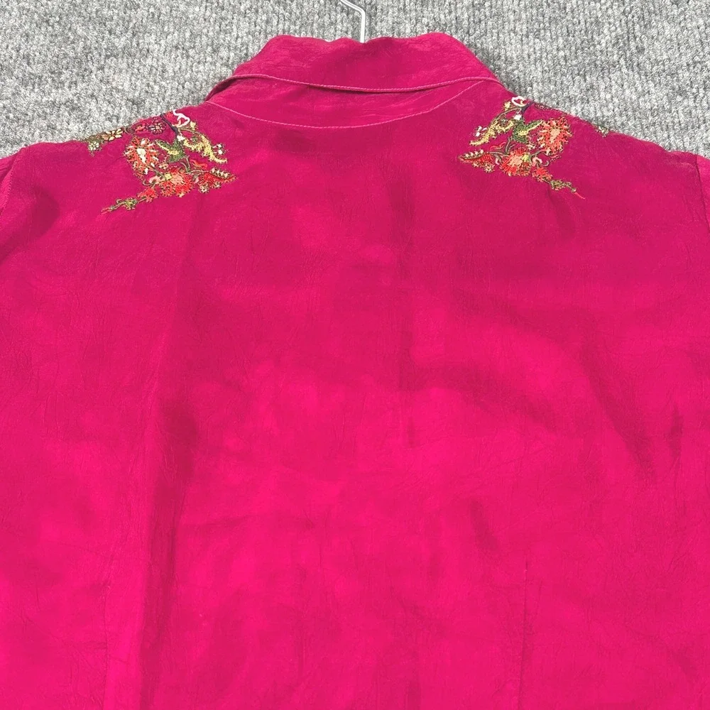 Johnny Was Magenta Pink Embroidered Rayon Button‎ Down Shirt Boho Floral Top